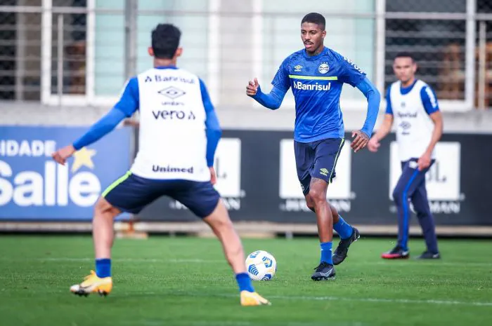 Escalação do Grêmio: Felipão relaciona Borja e tem o retorno de três atletas importantes