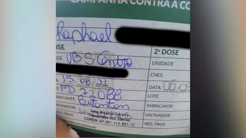 Denúncia: adolescentes foram vacinados com vacinas erradas contra covid-19