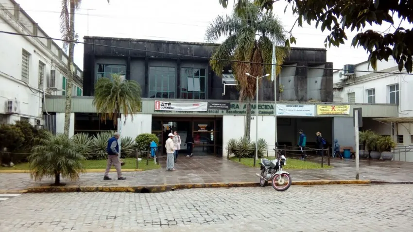 Acordo entre Governo, Parlamento e área da saúde favorece hospitais ameaçados pelo programa Assistir