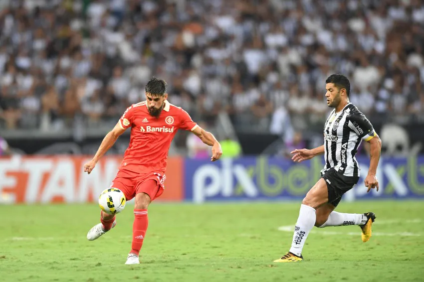 Internacional perde para o Atlético Mineiro na primeira rodada do Brasileirão
