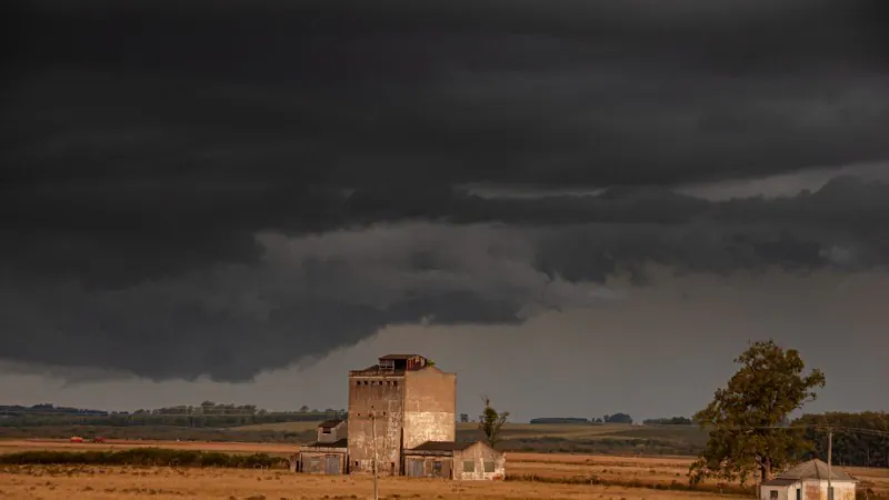 Previsão do tempo: tempo muda e temperaturas caem no fim da semana