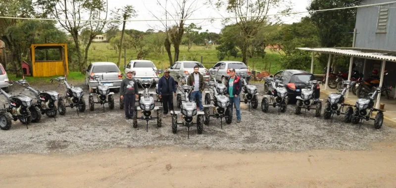 Tapes destina 16 “cavalos mecânicos” a Cooperativa Mista de Carroceiros e Recicladores
