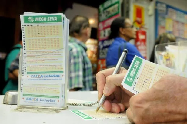 Mega-Sena tem duas apostas ganhadoras que levam prêmio de R$ 98 milhões