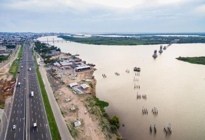 Obras da nova ponte do Guaíba devem recomeçar em 10 dias