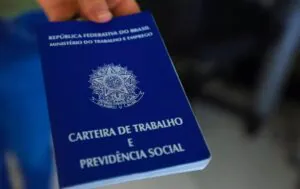 Sine realiza feirão com mais de 4 mil ofertas de emprego em Porto Alegre