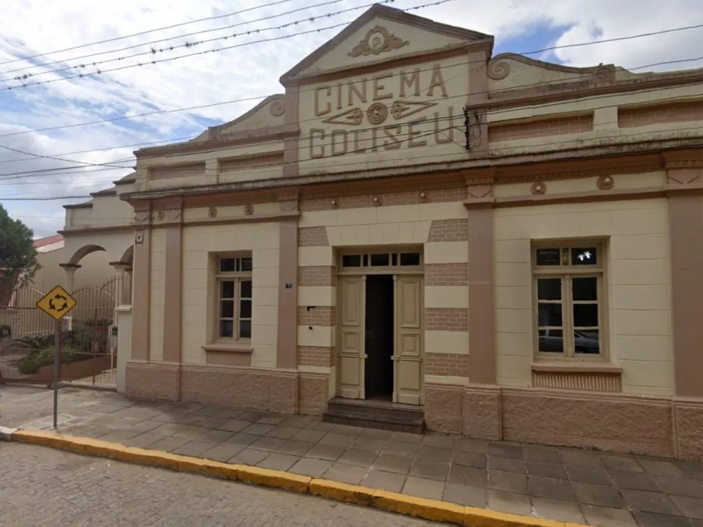 CIne Teatro Coliseu - Camaquã - Cultura - Lei Aldir Blanc