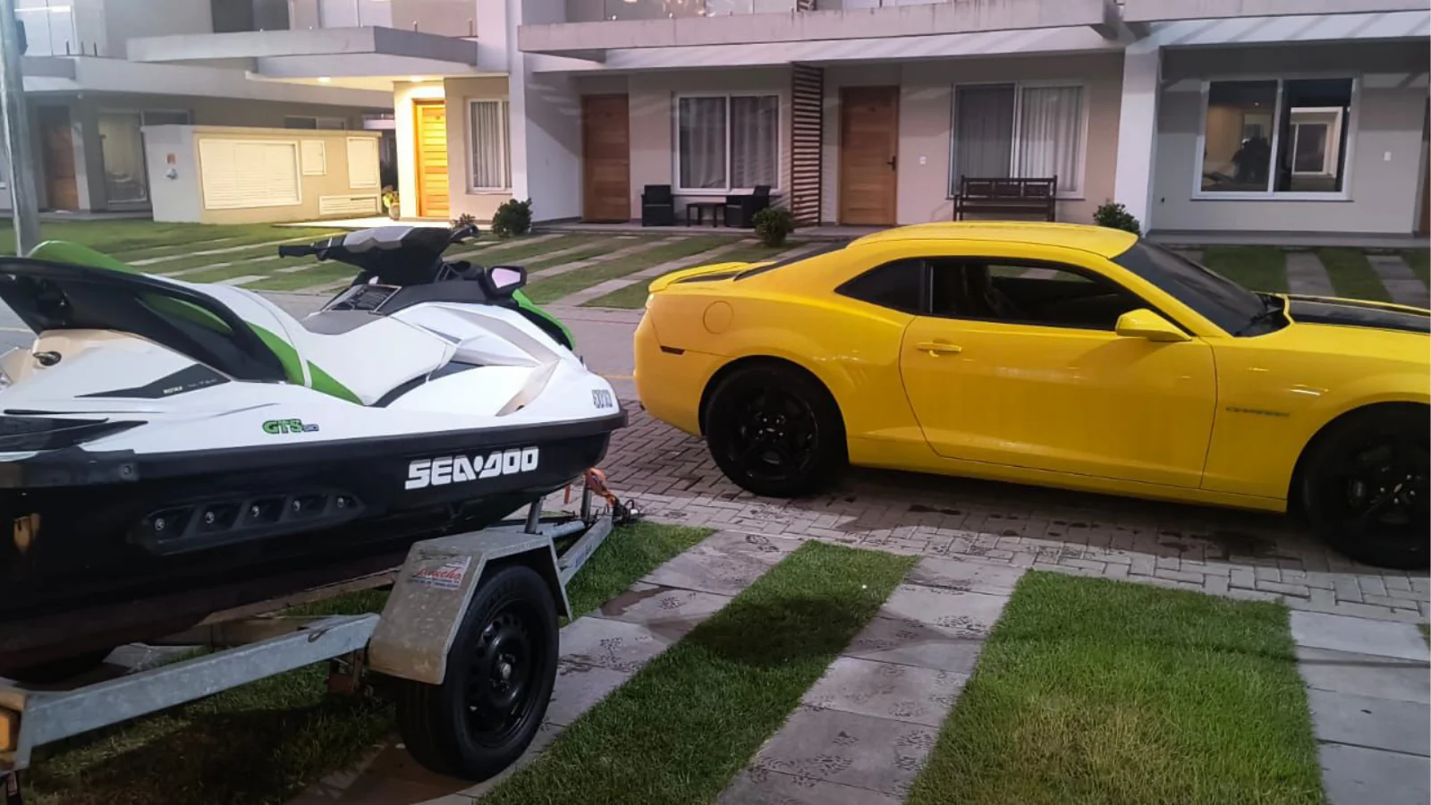Polícia detém facção que usava site de aluguéis para lavagem de dinheiro do tráfico de drogas