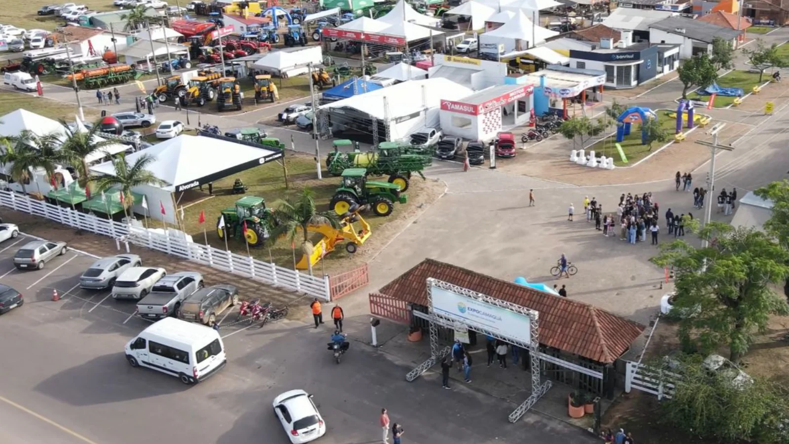 Camaquã conta ônibus gratuito para a ExpoCamaquã no domingo (18)