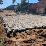 Obra de calçamento avança no Dona Tereza em Camaquã