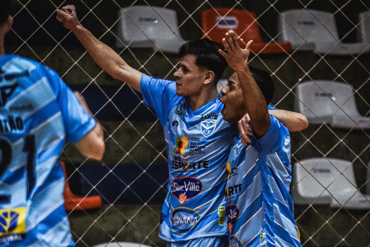 Vélez Camaquã supera ACBF e conquista vantagem na Taça Farroupilha
