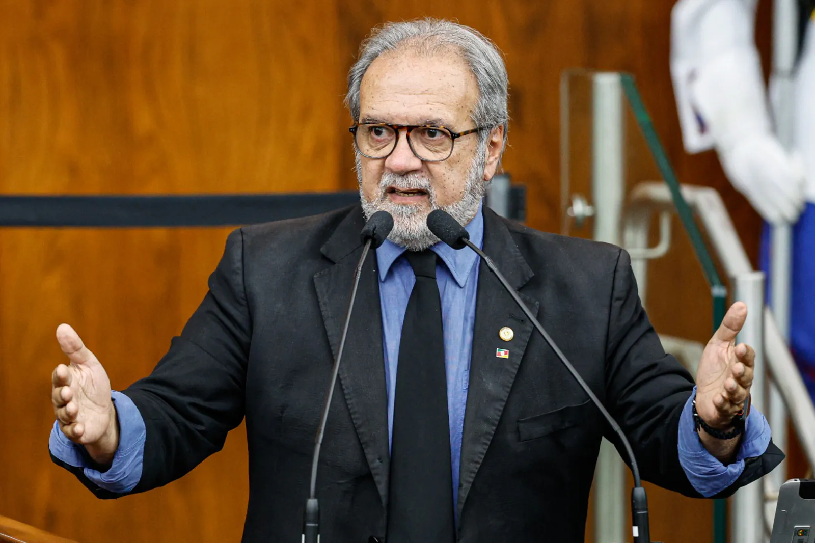 Deputado Victorino propõe lei de incentivo ao uso da IA no RS