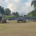 Agricultores realizam protesto em Tapes por renegociação de dívidas com o governo federal