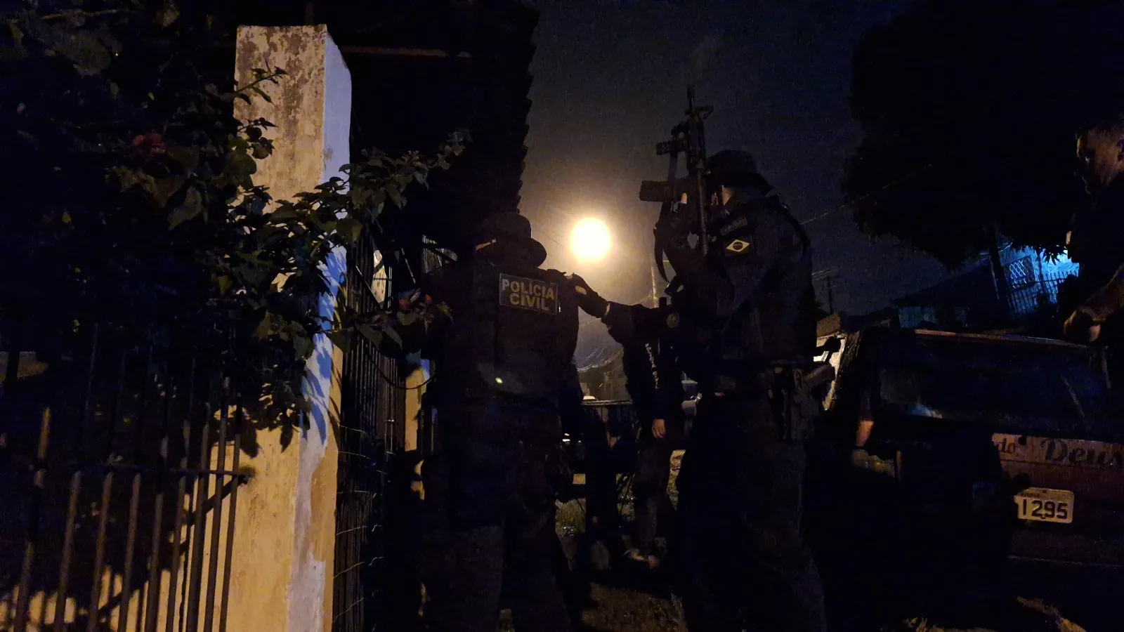 Presa mulher que articulou a morte da própria mãe