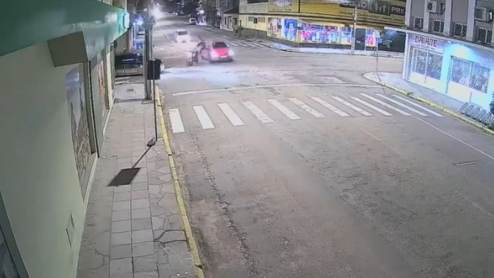 Condutor afirma que prestou socorro a vitimas de acidente em Camaquã