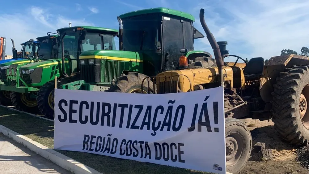 Produtores rurais prometem intensificar protestos em Camaquã
