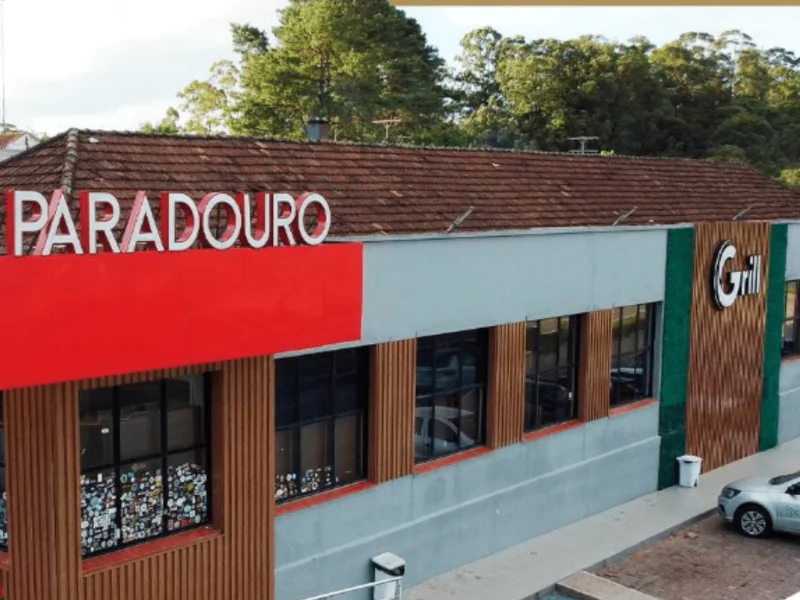 Paradouro Grill abre vaga de emprego em Cristal