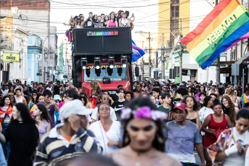 Parada da Diversidade convida comunidade pelotense a refletir sobre igualdade e respeito